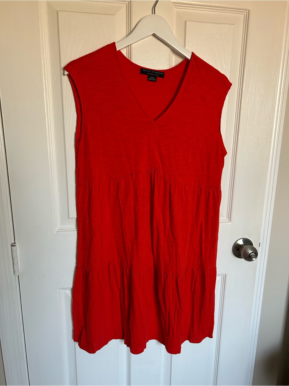 Sanctuary Bright Cherry Red Sleeveless V-Neck Tiered Mini Dress